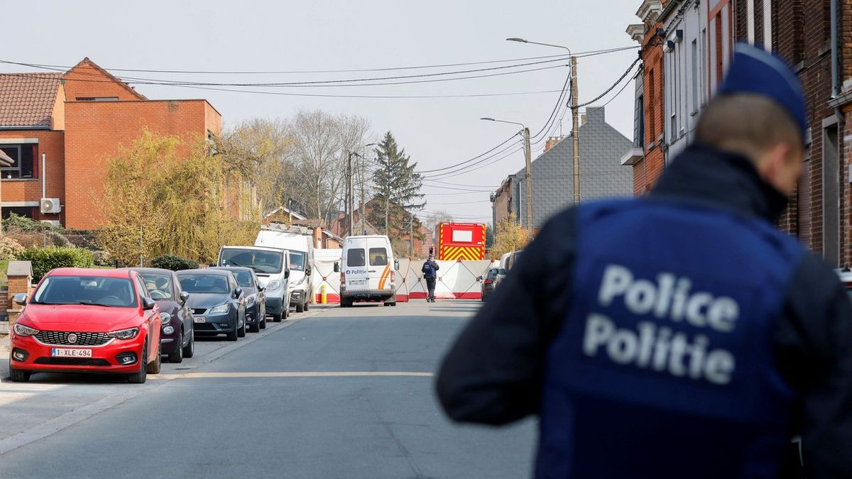 Řidič auta, které zabíjelo v davu v Belgii, zastavil až po 600 metrech